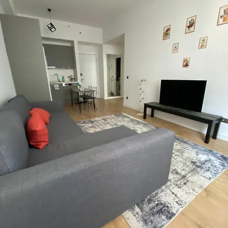 Comfy Flat With Central Location In Fikirtepe 아파트